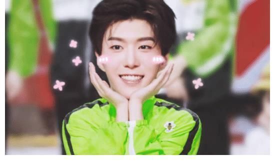 蓝发|有种“帅气”叫范丞丞染蓝发,高级精致感十足,像漫画里走出来的少年