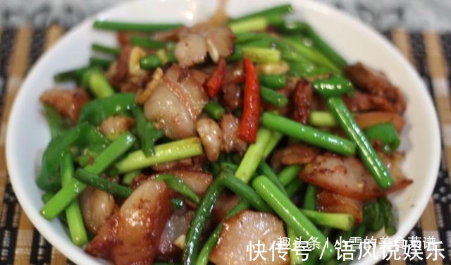 几道酥香可口的下饭菜，简单便捷，香喷喷的吃了还想吃