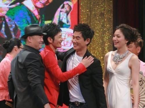 娛樂圈尷尬名場面，忍了陳思誠的公主抱，忍不了郭敬明的“手”