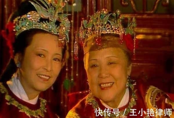 薛宝钗#《红楼梦》:宝玉和宝钗婚后,袭人为什么会被撵出贾府