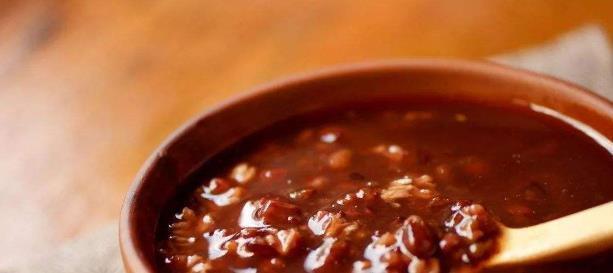 红豆和它一起煮,雀斑淡了,便秘好了气血足了,皮肤也越来越好了