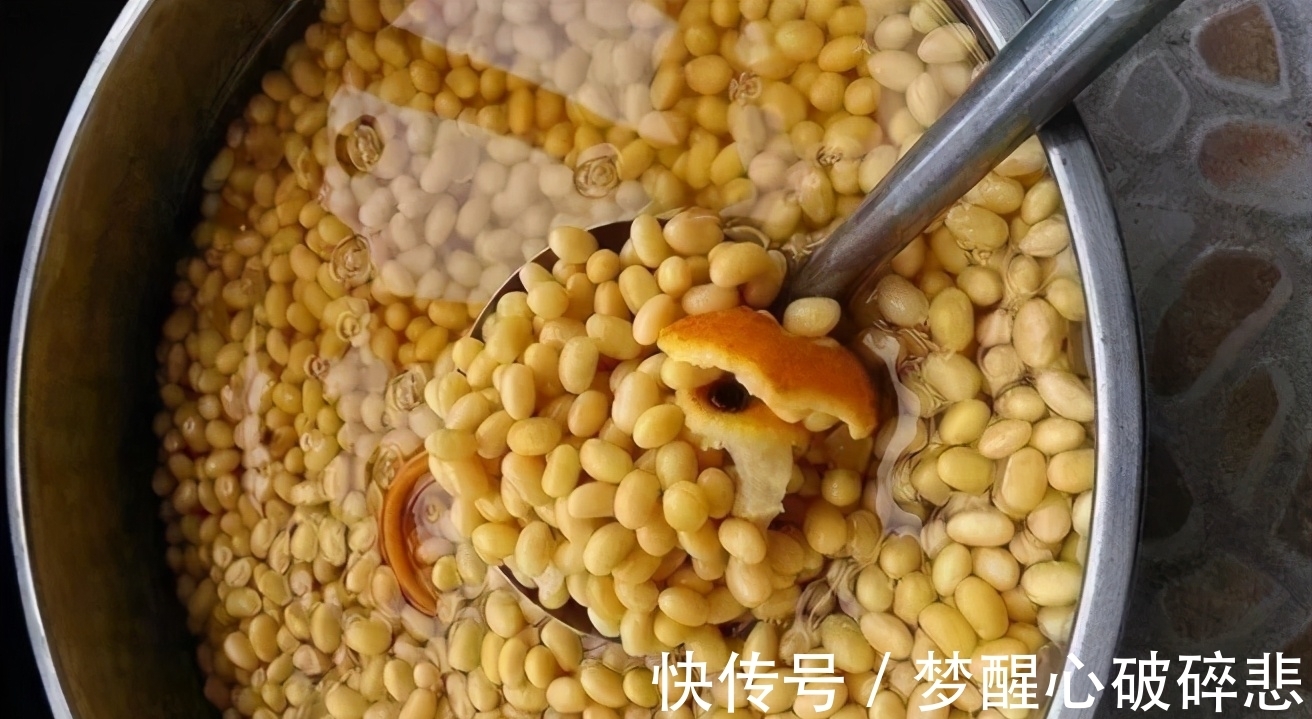 养花小窍门:喂点这2样“营养品”,植物个个根壮叶绿