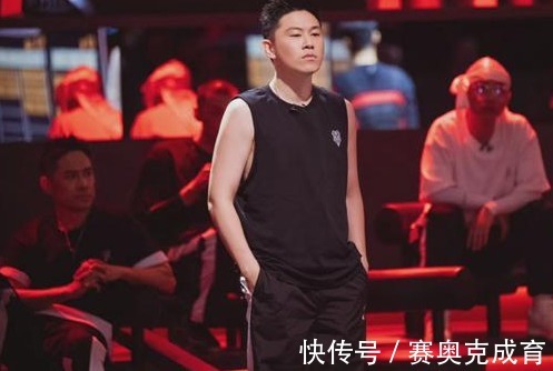 欧阳靖|披荆斩棘赛制惹争议，陈辉、欧阳靖自行淘汰，排名垫底的他不吭声