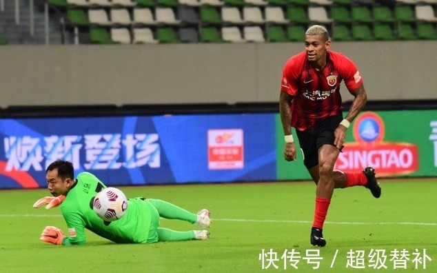 广州队|1-5变1-0!前中超冠军踢疯了,诞生2大神迹,68球神锋成“水货”