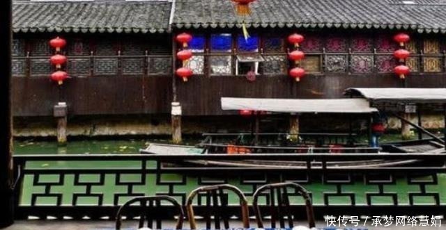 中国第一个被列入世界遗产的古镇，被誉“江南第一镇”