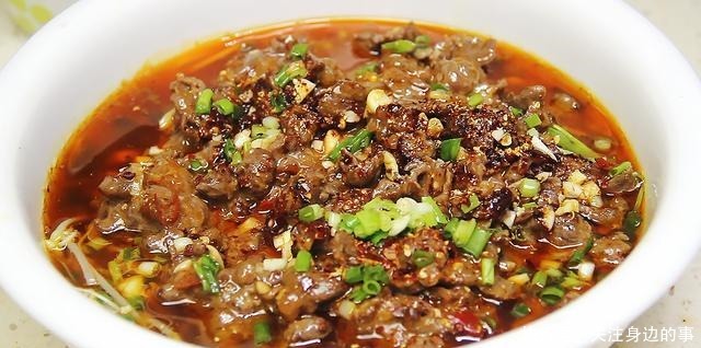 牛肉想要嫩滑,千万不要直接下锅,多加一个步骤,嫩滑又入味