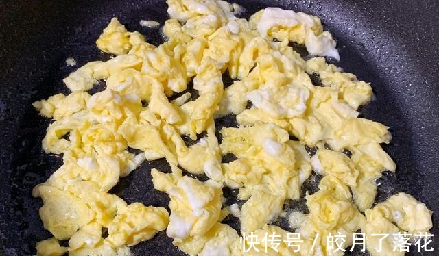 黑胡椒|孩子放假了,这样的午餐简单又营养,孩子大人都爱吃!