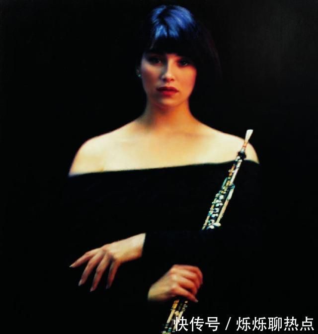 写实主义&陈逸飞笔下的肖像绘画,比冷军的更有韵味,写实性更强