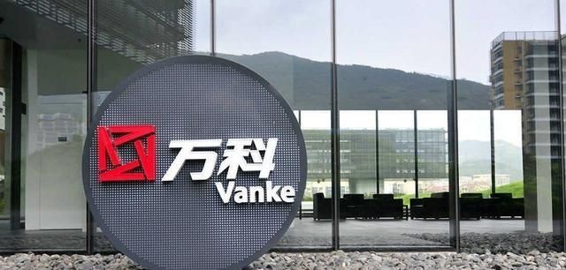 面包|手握1471的现金,还有25万亩的地皮,它才是中国隐形的地产之王