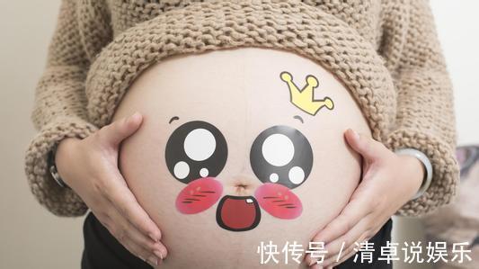 产房|孕妇分娩老公陪产，当孩子胎头露出来时，孕妇突然大喊救我丈夫！