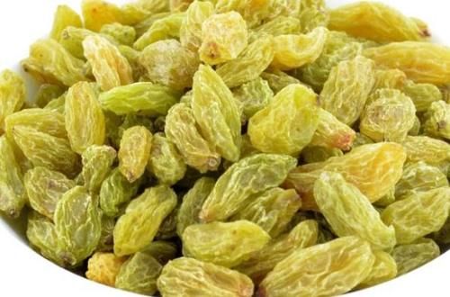  排出|葡萄干加1物一搭配泡，坚持1周，排出毒素通血管，子宫更干净！