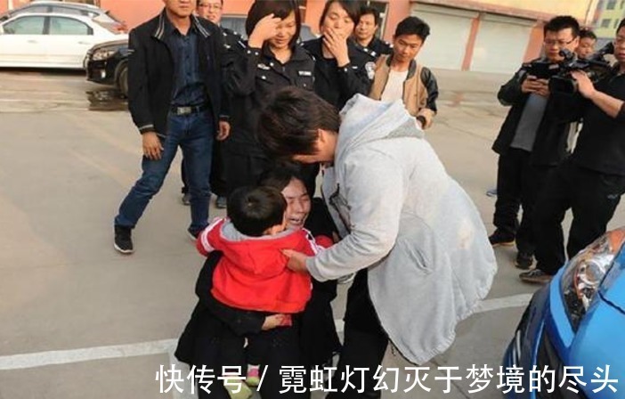 安全意识|测试儿子的安全意识,家人把儿子丢在超市,儿子的做法父亲都蒙了