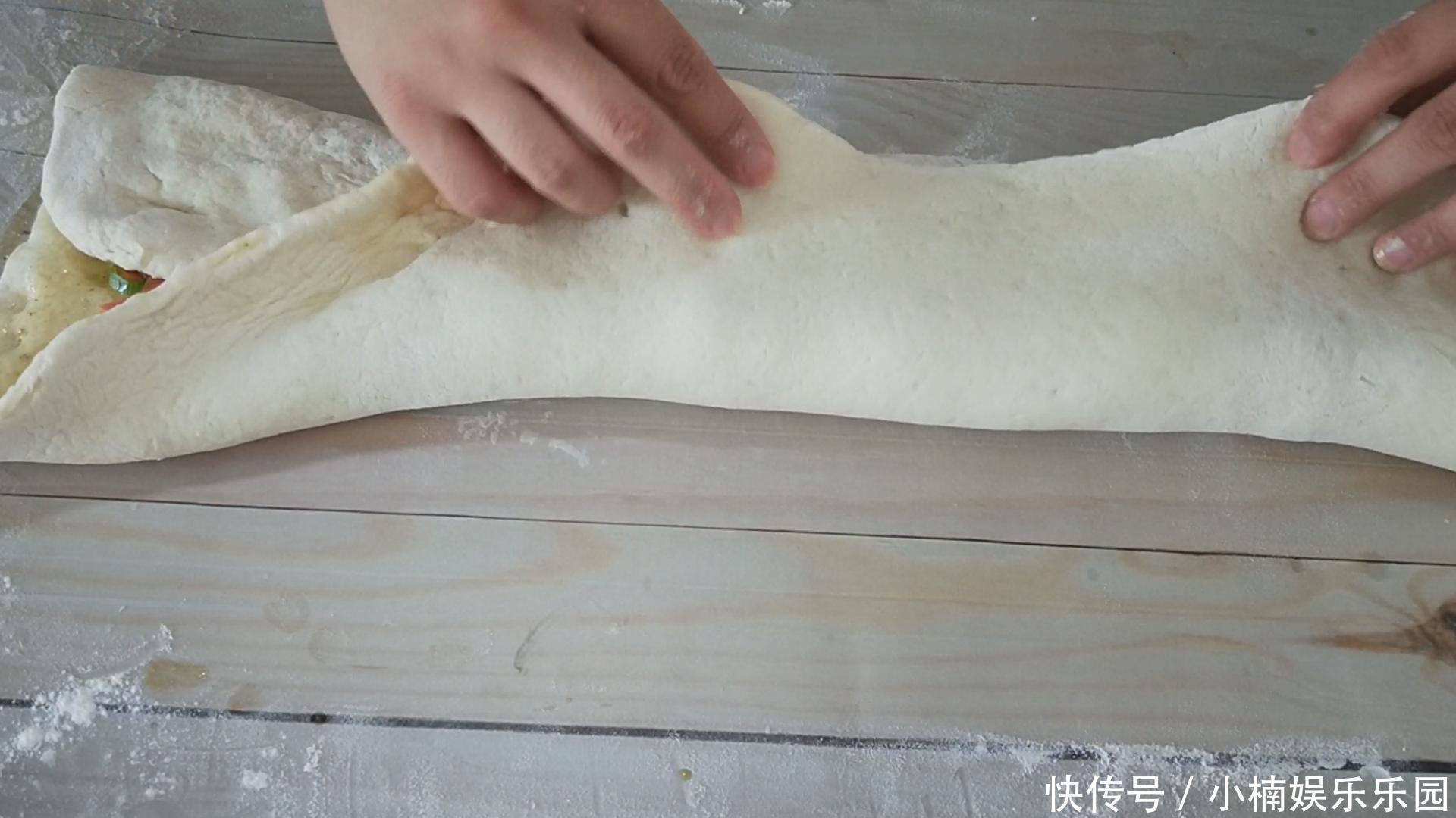 早餐饼又出新做法，比包子馒头都好吃，我家一周吃三次，太香了