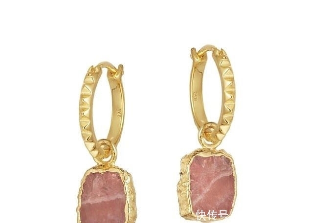 梅根耳环升级记,从100元小众品牌到3万元钻石耳环,喂鸡也要显摆