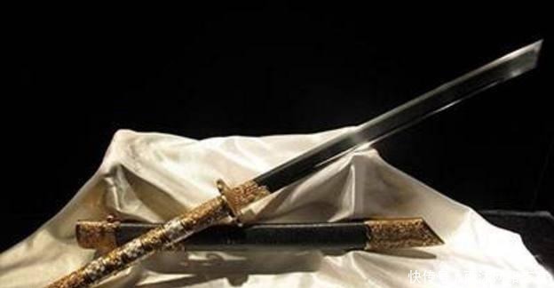 壮士#隋唐时代的一把赫赫有名的宝刀,刀身奇特,可连人带马一起劈落