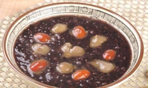 红枣和它一起煮,每天喝一碗,护肝又强肾,腰不疼了腿有劲