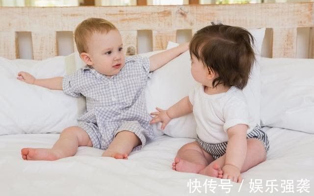 生长发育|7个月是孩子成长的分水岭，生长发育变化大，妈妈养育要抓住重点