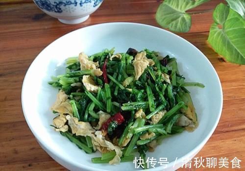 化痰止咳|吃萝卜不如吃它,维C是萝卜的2倍多,化痰止咳助消化,2元1把