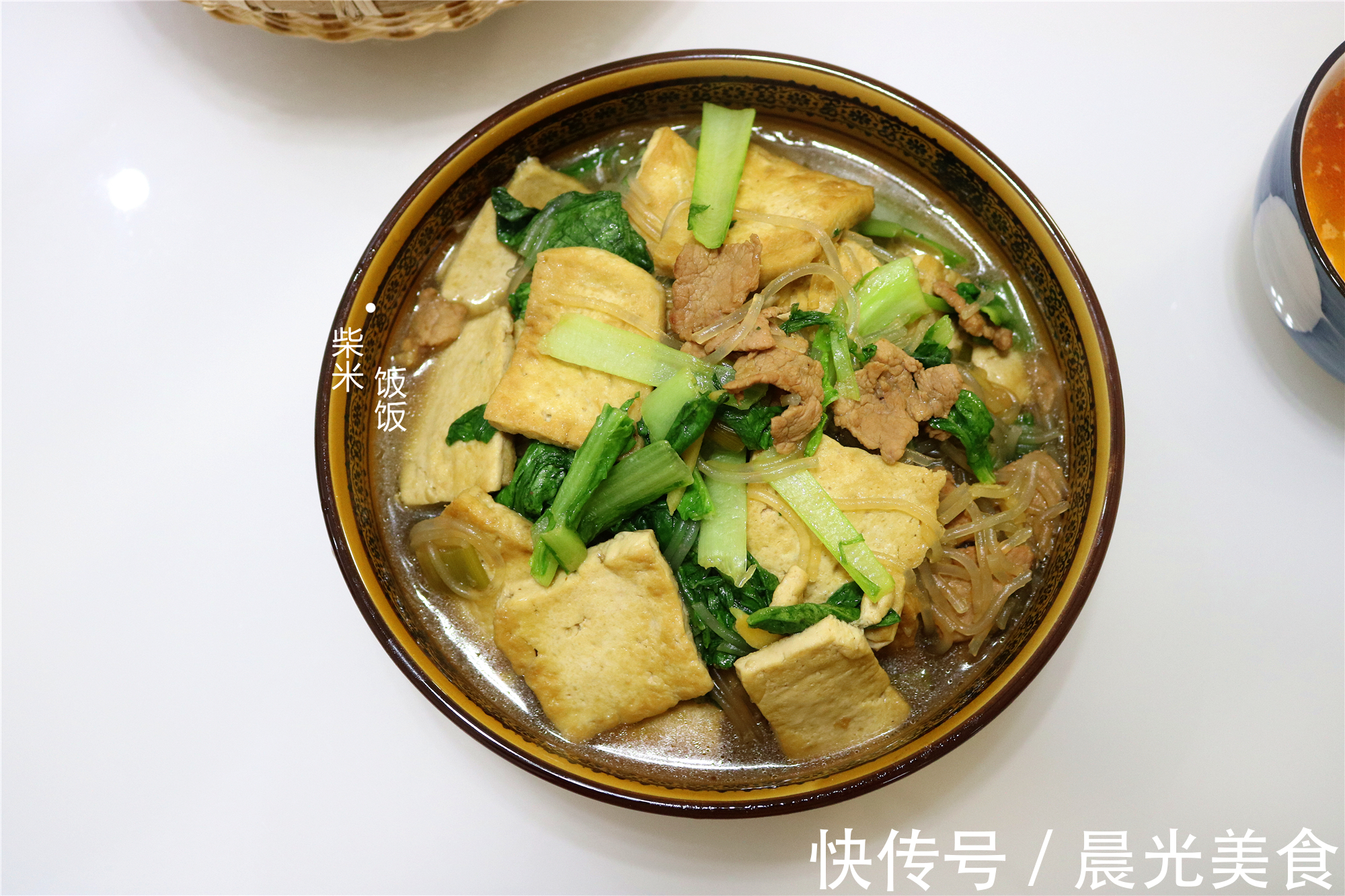 小白菜|入秋后，我家常吃这炖菜，豆腐粉条一锅出，鲜香入味真好吃