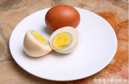 常吃雞蛋身體好醫(yī)生提醒4類人一口別吃,別讓無知坑害你