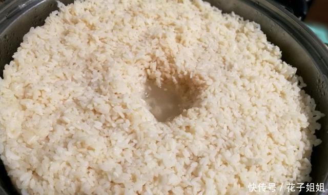 加曲|自制米酒，糯米蒸后，不要直接加曲，再走一步，酒会更浓更甜