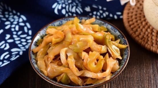 高血压患者|高血压“怕”一种水,提醒坚持喝,血压逐渐稳定,早知早受益