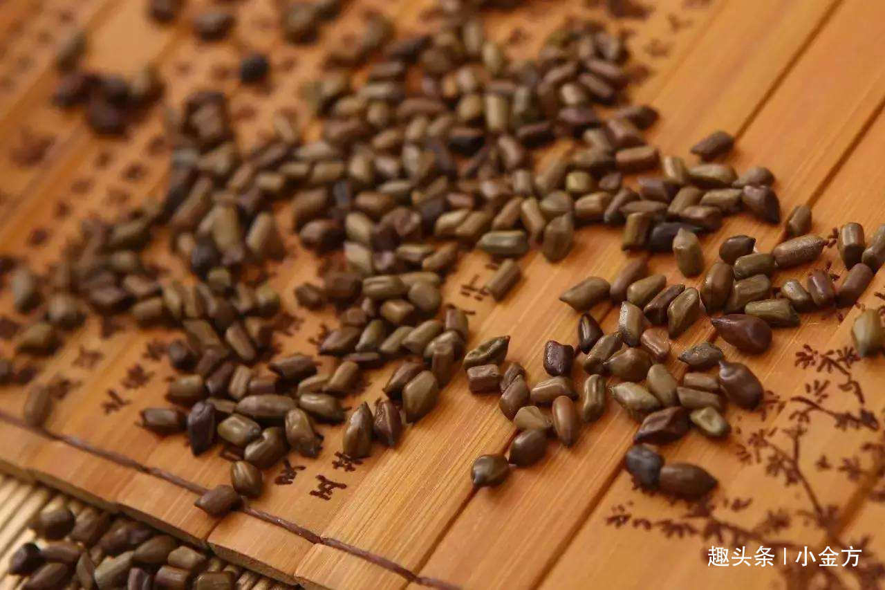 菊花|炙手可热的6个“降三高”食疗方，三高人士请收好，家有老人珍藏