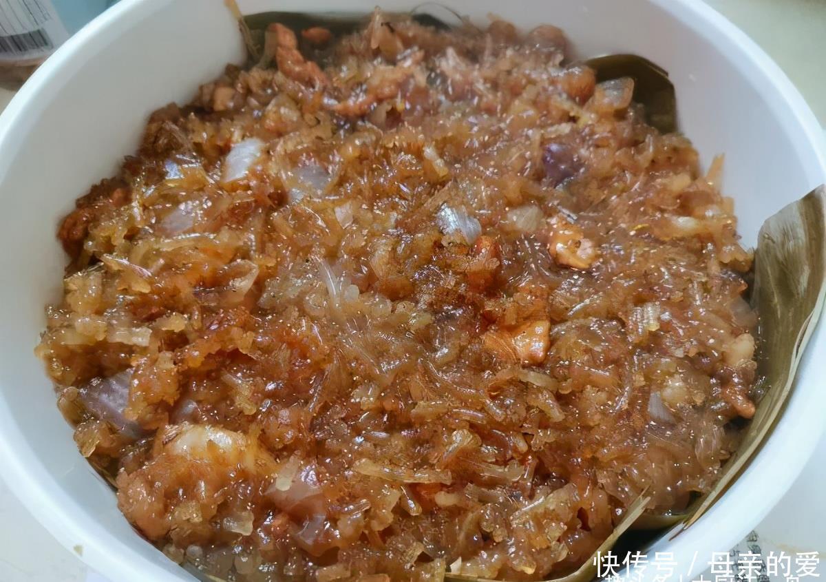 粉条别再炒着吃了,教你河南特色做法,劲道又解馋,年夜饭必备