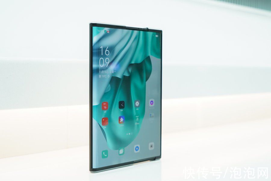 屏占比|OPPO Find N折叠屏手机官宣 历代旗舰盘点