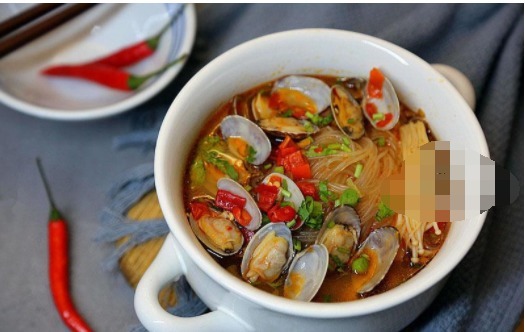 粉丝和它一起煮,特别鲜美,成本几块钱就够