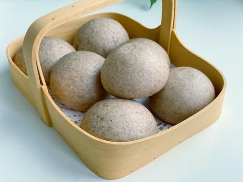 厨师机|70岁的老妈日常主食，口感筋道又松软，营养美味促进消化