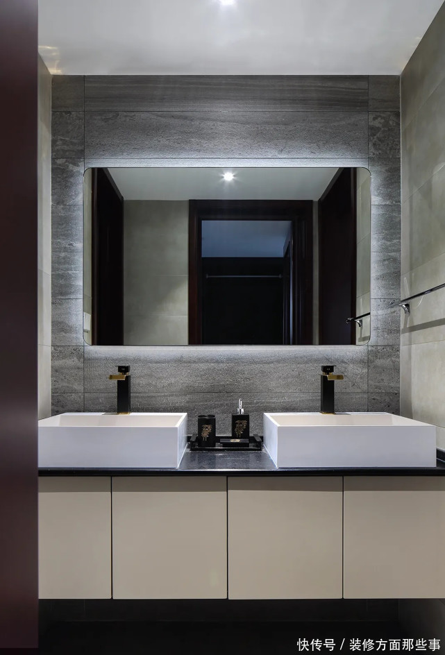 高端大气上档次|160平现代风三居室,将投影幕布藏入天花板,高端大气上档次