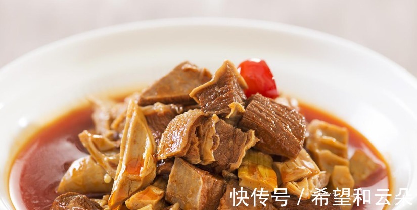 好吃|教你如何制作牛肉,软烂入味,做法简单,用料最少还好吃!