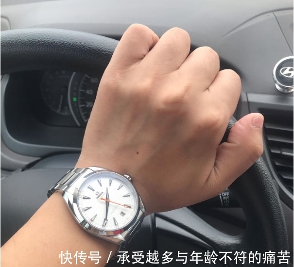 康卡斯|30岁年轻人买表,这三款才是首选,牌子大还不贵