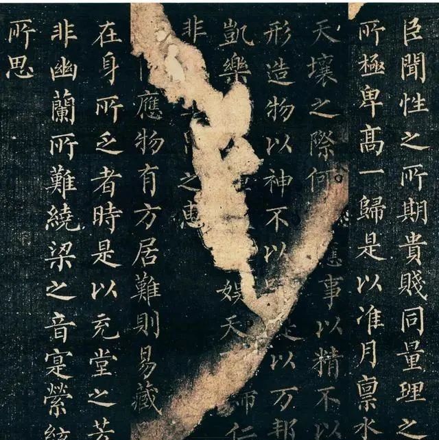 柳公权的一幅书法“神作”,骨力劲健,犹如钟繇、王羲之再生