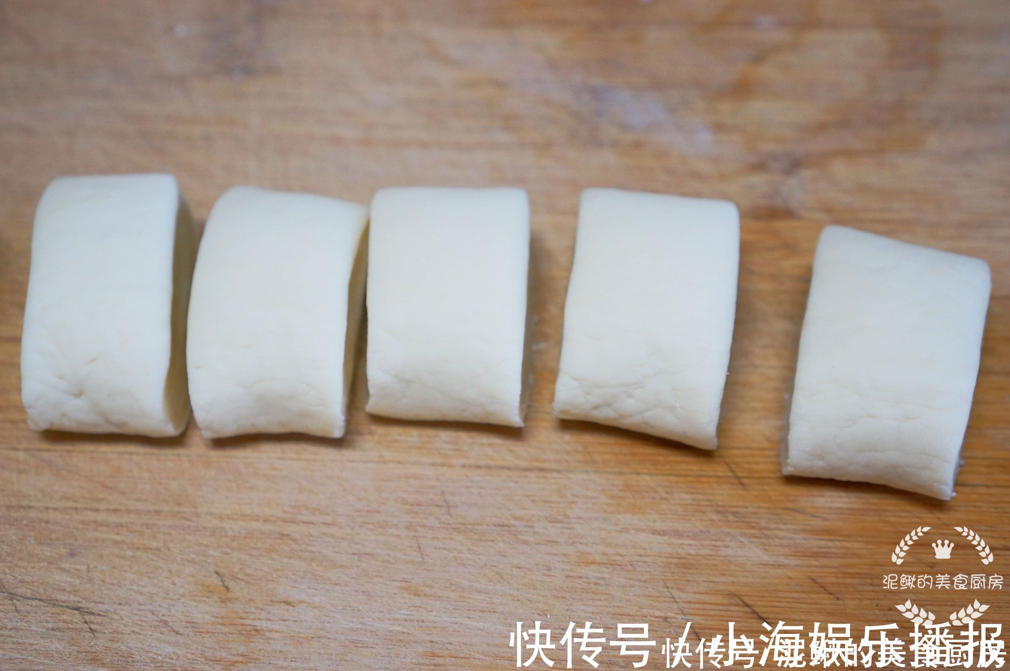 蓬松好吃的花卷,一次发酵,做法简单,口感暄软全家爱