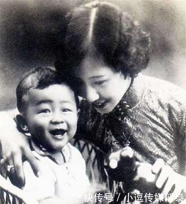 漂亮|还在以为清朝格格丑？带你看看漂亮的清朝格格