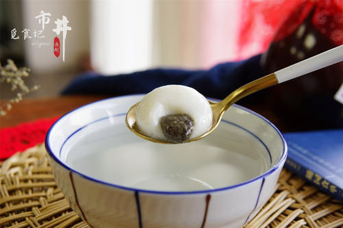 元宵节包汤圆，记住“1揉1炒1团圆”，少糖少油，不怕吃胖了