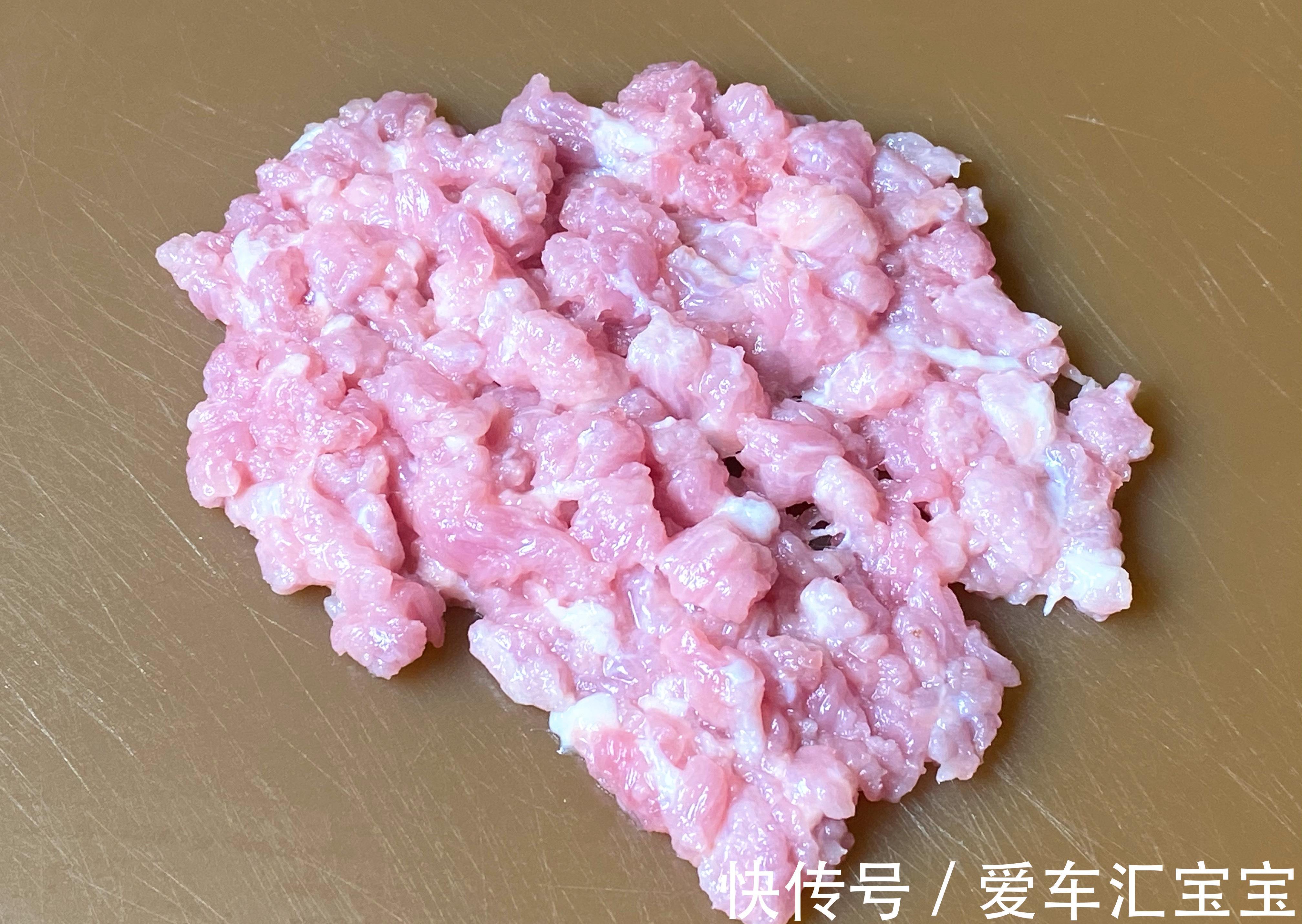 烧肉|入秋后干燥，我家常吃此菜，2块钱就能做一盘，营养易消化