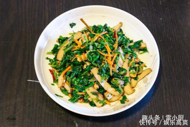 春节弟弟家请吃饭,弟媳做了10个菜,好吃又实惠,合胃口