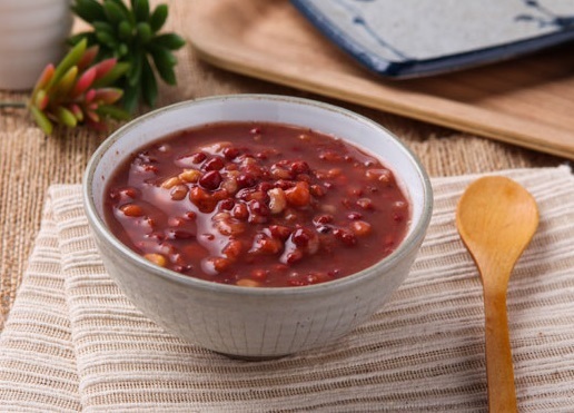 枸杞子|女人要想气色好,一定要常喝这6款汤水!营养师让你远离黄脸婆