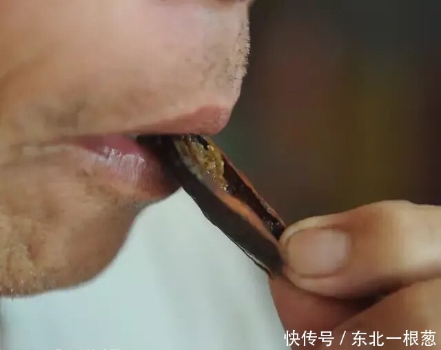 好多人都有嚼槟榔的习惯，它到底算药物还是食品呢