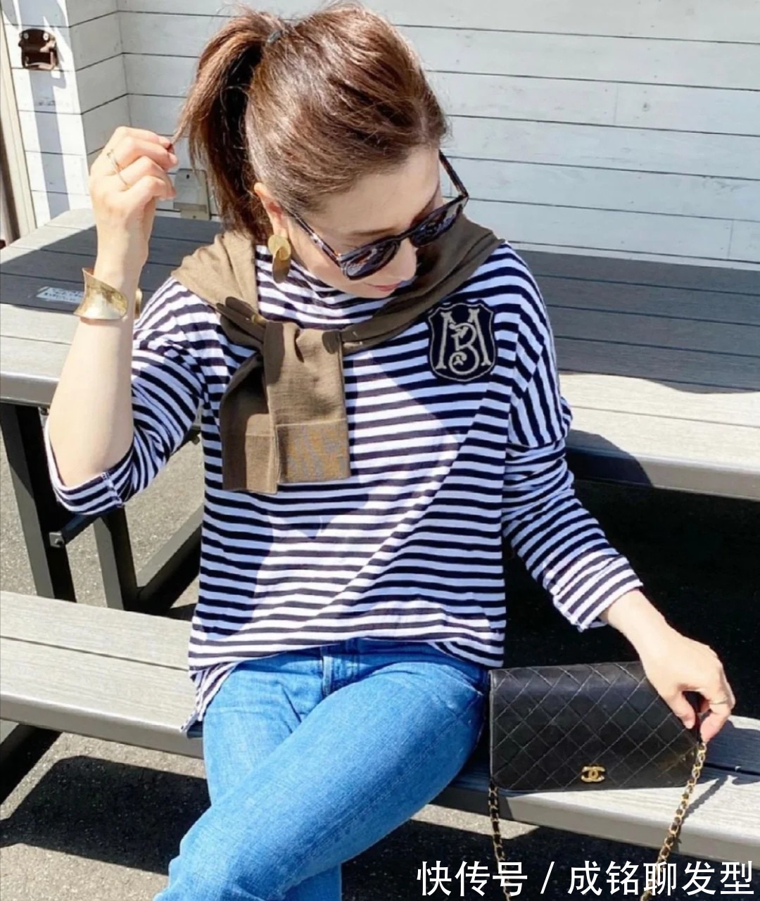 女人|女人穿搭是否高级与年龄无关,只要搭配得当,怎么穿都时尚减龄