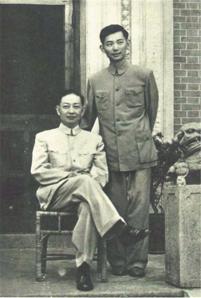 歌舞廳|從乞丐變身“貴妃”,一夜爆紅的國家一級演員,如今突然銷聲匿跡