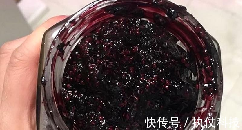 水果|白发最怕这水果,正是当季,每天吃点,头发乌黑亮丽,白发变少了