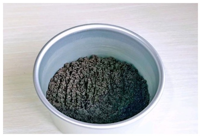在家也能做慕斯蛋糕,加点芒果,口感更浓郁,冰凉爽口,入口即化