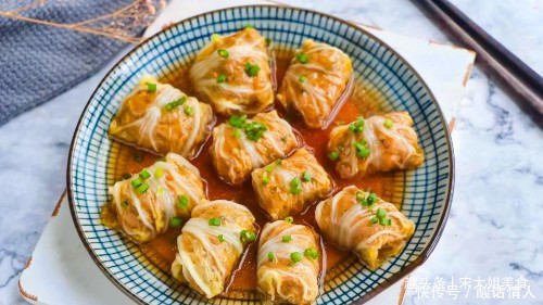 小寒多吃白菜,这吃法鲜嫩又多汁,一层比一层好吃,太香了