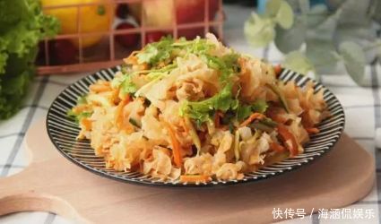 芝麻酱|天气是越来越热了，5分钟拌好，清爽开胃，全家抢着吃