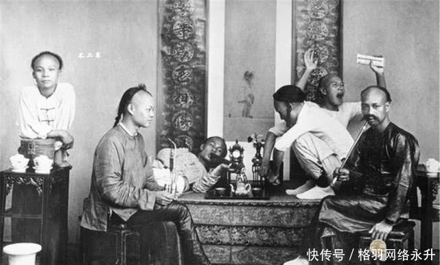 老照片|清末老照片：镜头下衣不蔽体的难民、使用马克沁机枪的清军