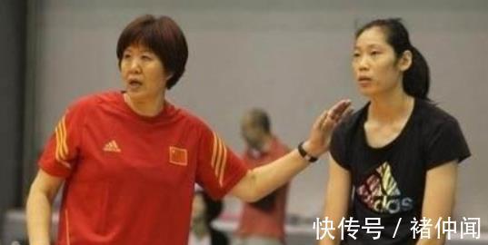 中国女排|朱婷仍未做手术!开训练营+网络授课推广排球,成下一个郎平